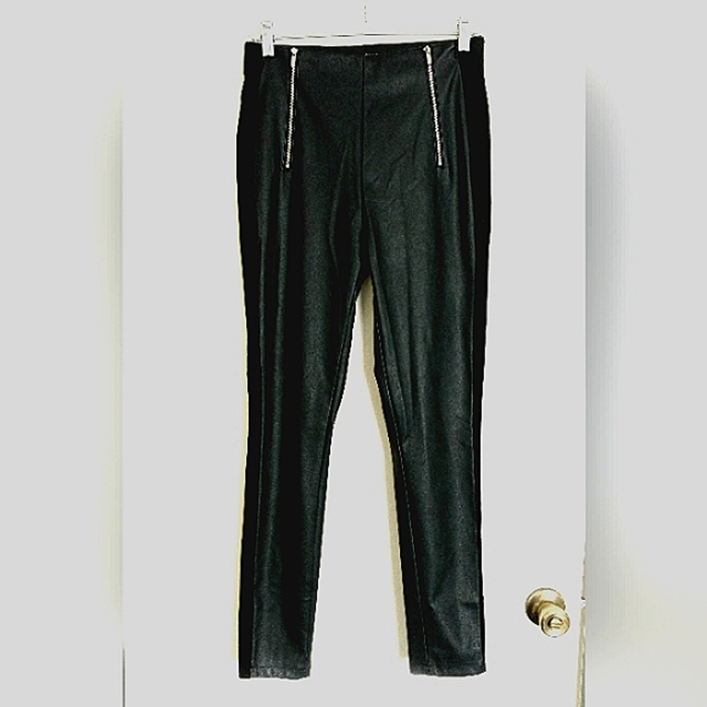 Zara Basic faux leather hip zip detailed pants with faux suede piping si…